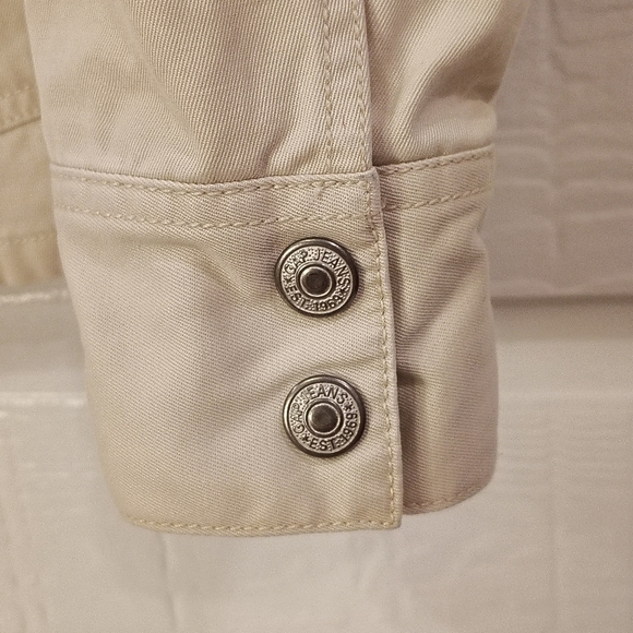 GAP Womens LG 100% Cotton Cream Colored Denim Utility Jacket Classic Rodeo - Picture 4 of 8